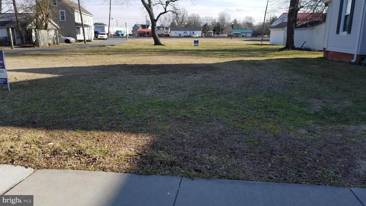 107 Broad Street - Photo 1