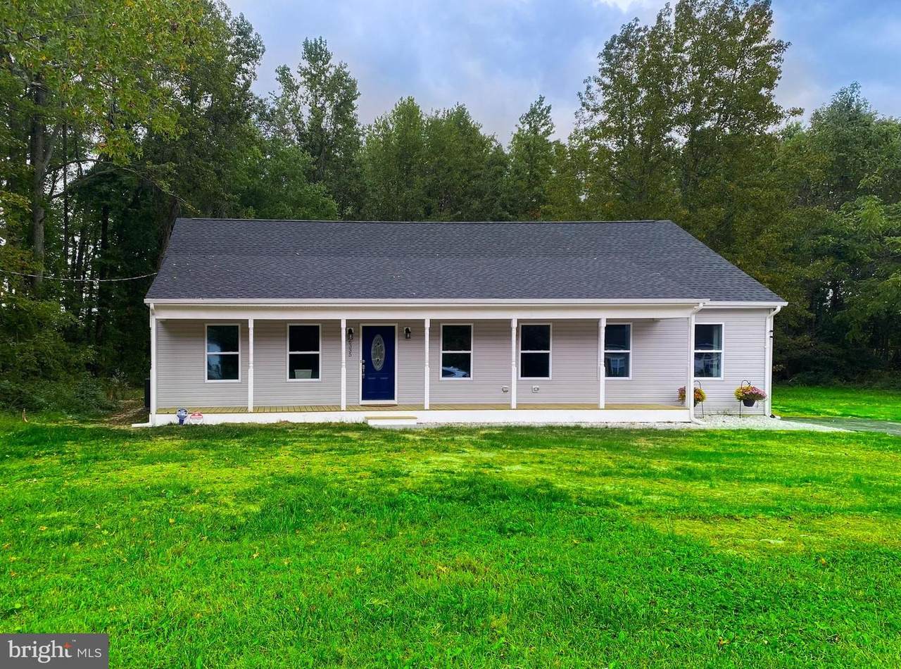 6335 Summit Bridge Road - Photo 1
