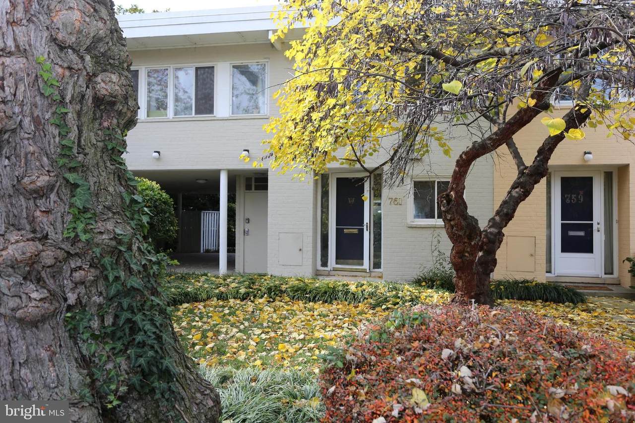 761 3RD Street - Photo 1