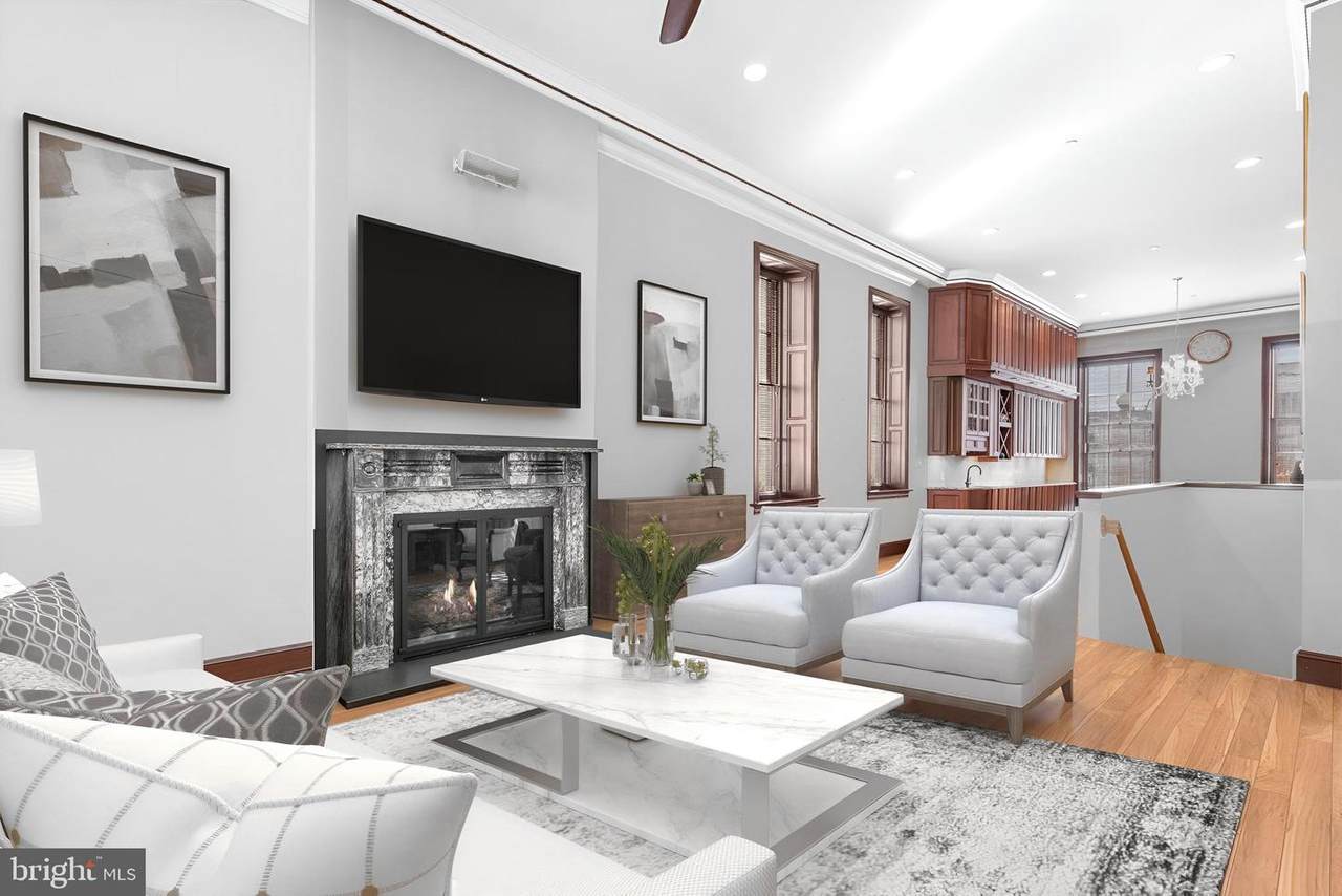 2000 Delancey Place - Photo 1