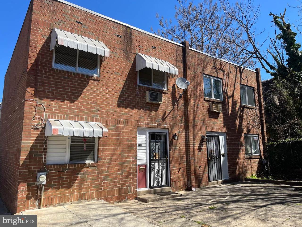 4437 Colorado Street - Photo 1