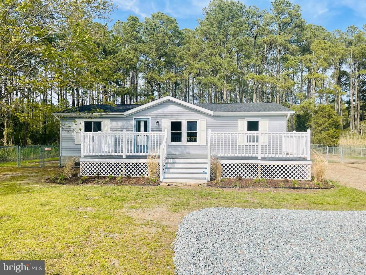 27280 Oriole Road - Photo 1