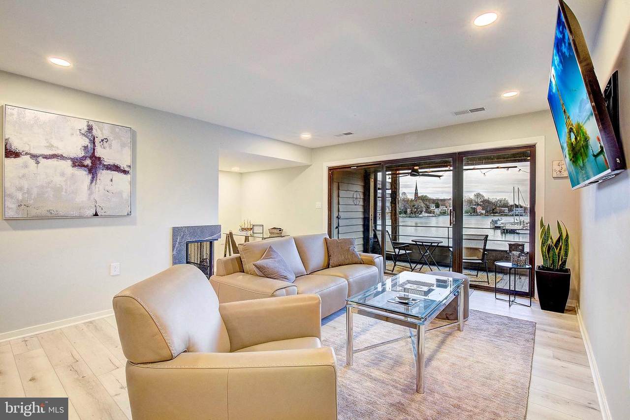 14 President Point Drive - Photo 1