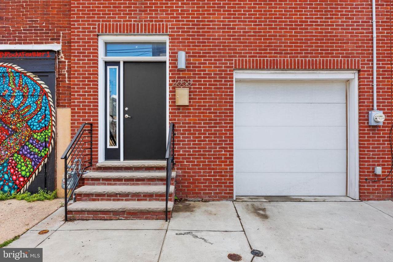 2658 Albert Street - Photo 1
