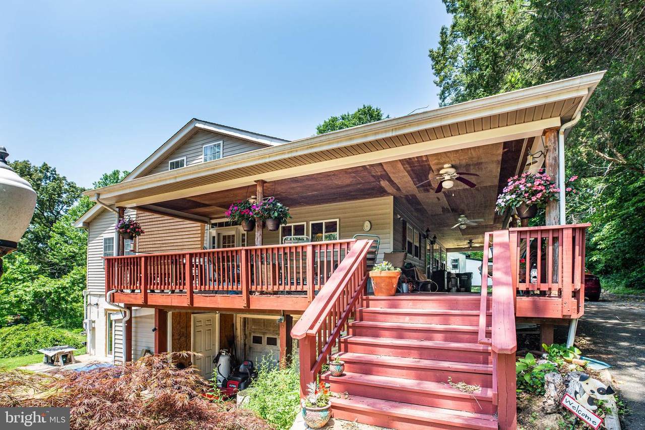 421 Smith Street - Photo 1