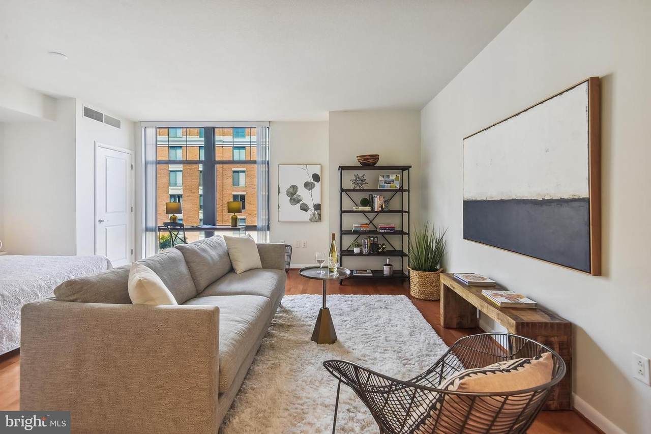 1021 Garfield Street - Photo 1