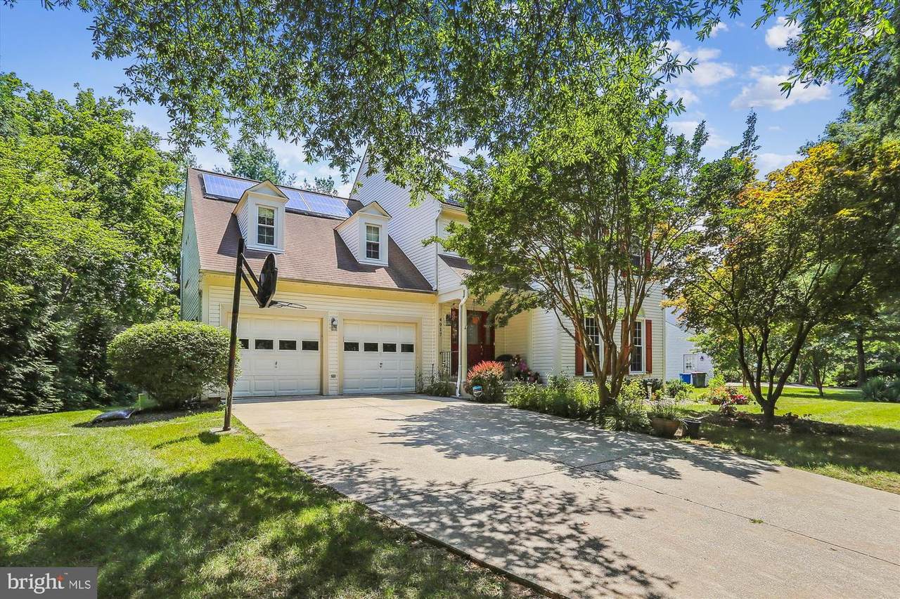 4917 Sweetbirch Drive - Photo 1