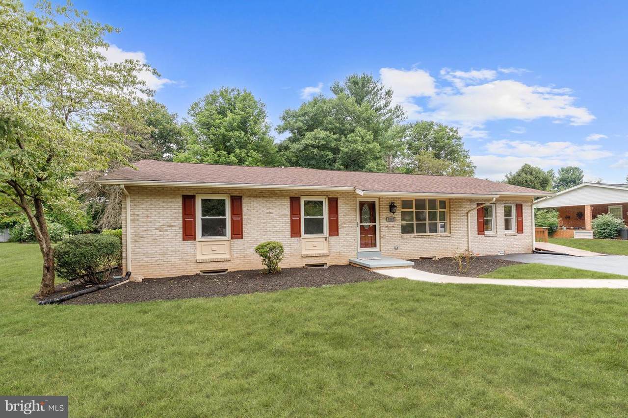 8002 Clearfield Road - Photo 1