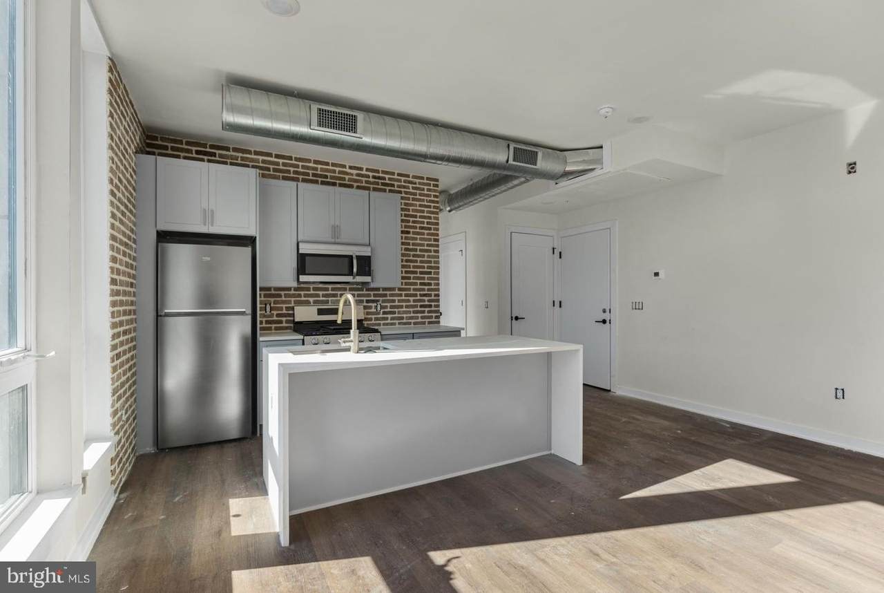 2401 Frankford Avenue - Photo 1