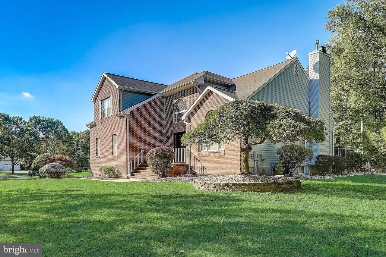 23 Arnold Lane - Photo 1