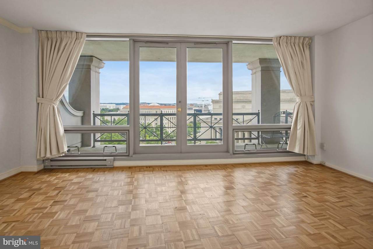 801 Pennsylvania Avenue - Photo 1