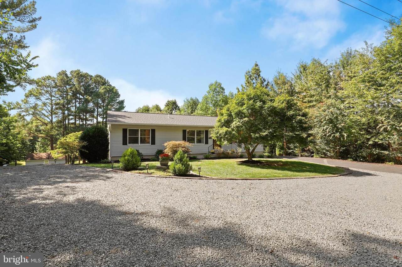 10420 Lake Jackson Drive - Photo 1