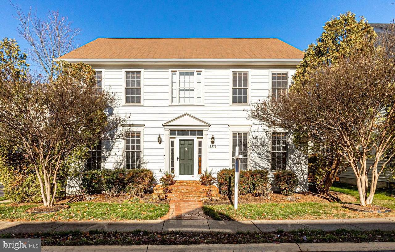 5371 Chieftain Circle - Photo 1