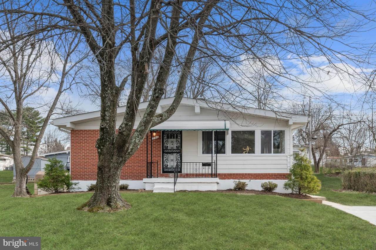 4721 Three Oaks Road - Photo 1