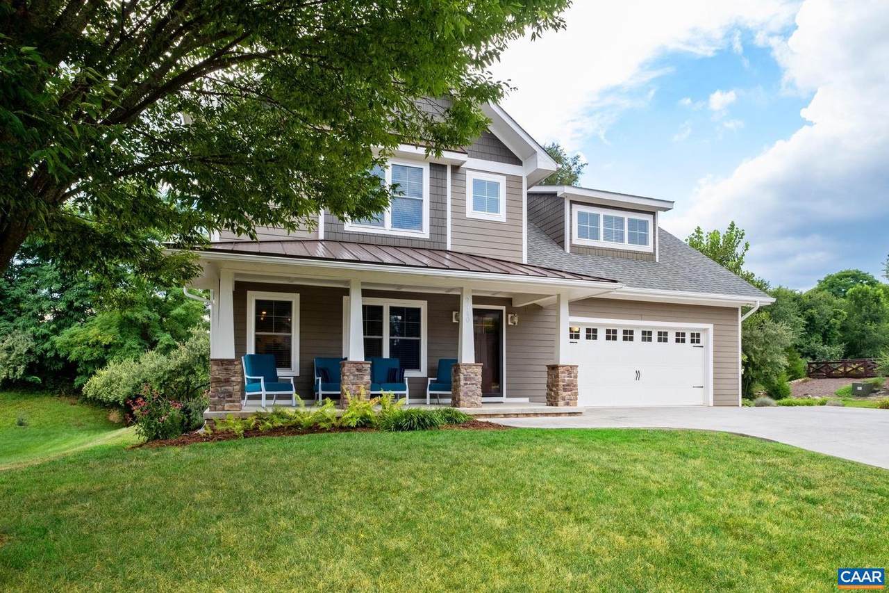 2440 Belvue Rd - Photo 1