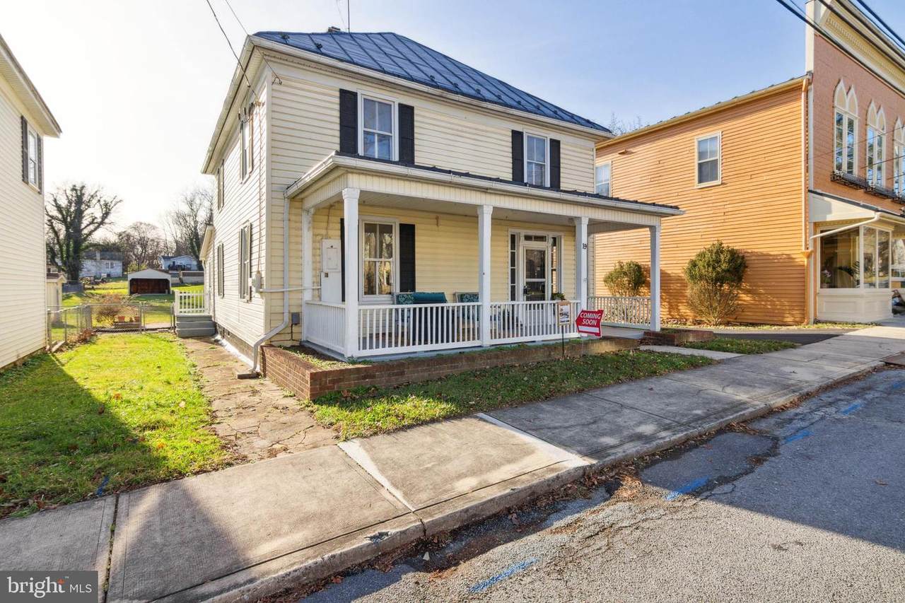 19 Main Street - Photo 1
