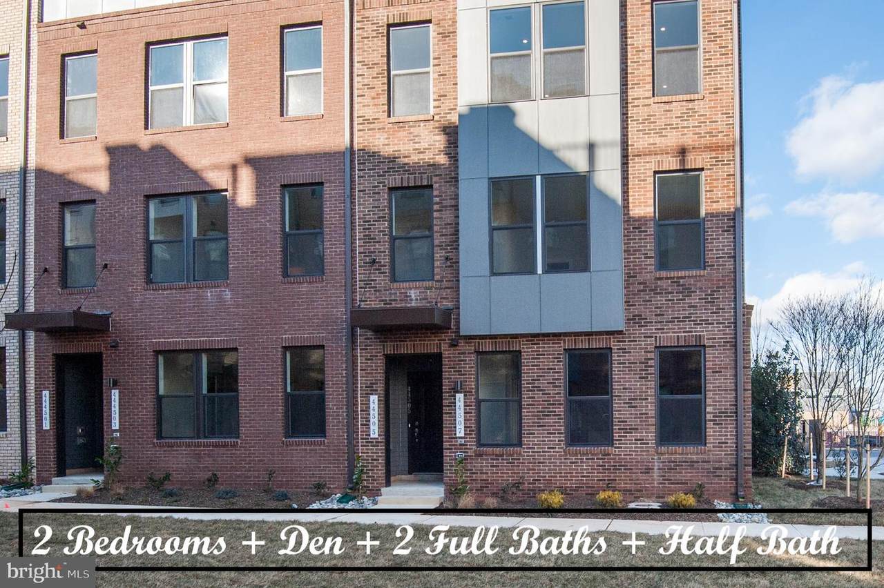 44507 Wolfhound Sq - Photo 1