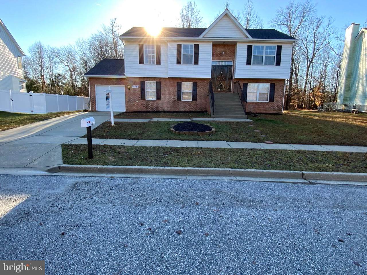 8811 Charm Court - Photo 1