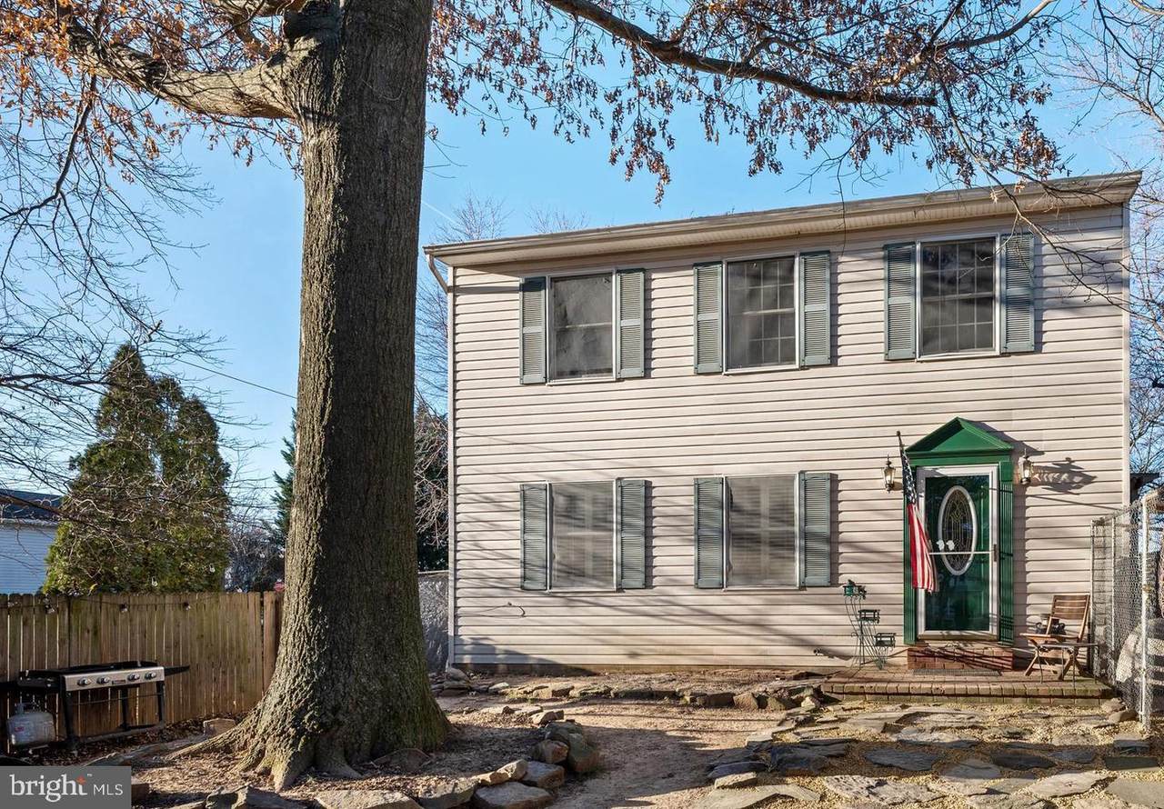 60 Main Street - Photo 1