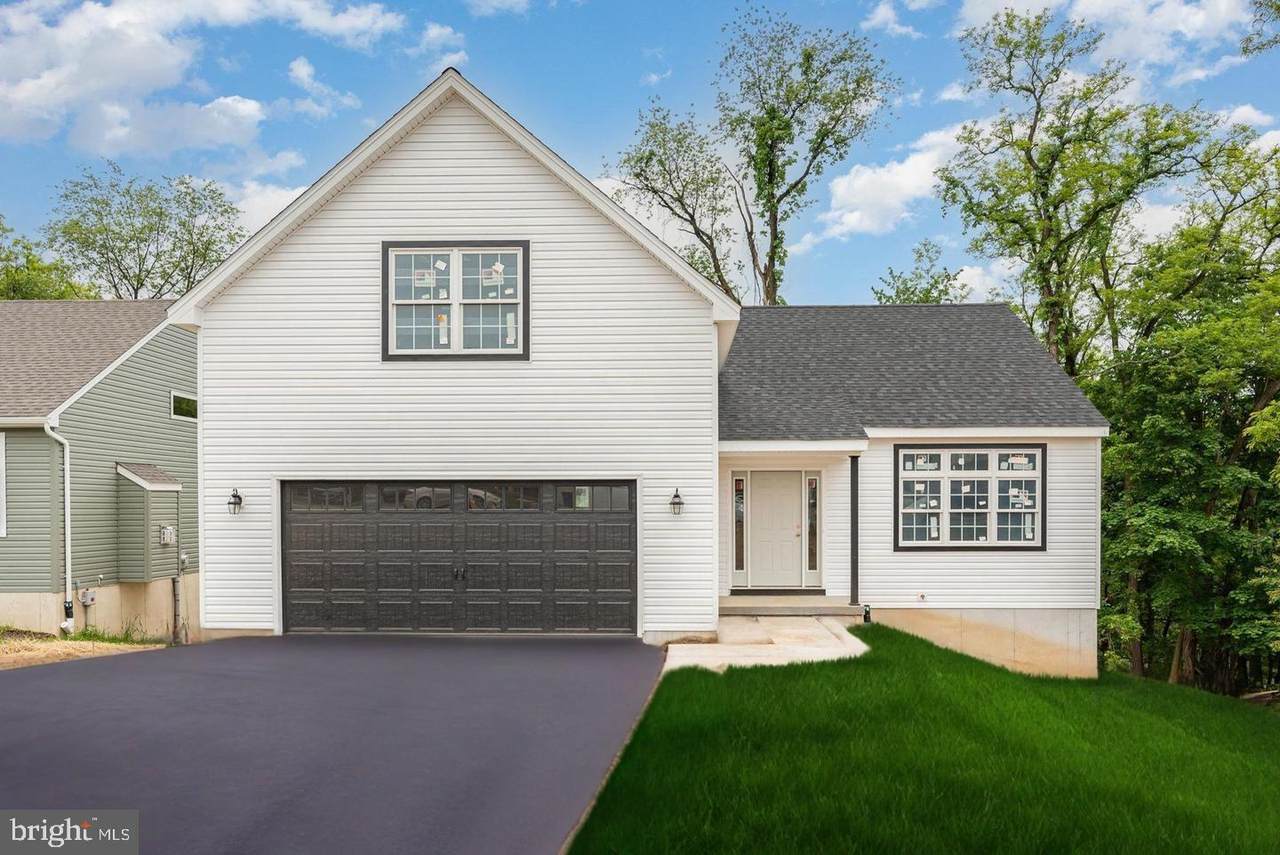 467 Kelker St - Photo 1