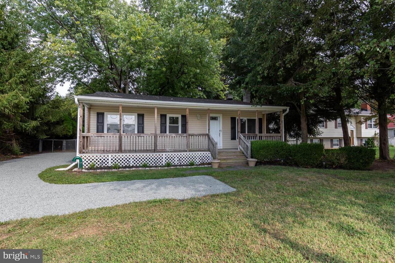 712 Romancoke Road - Photo 1