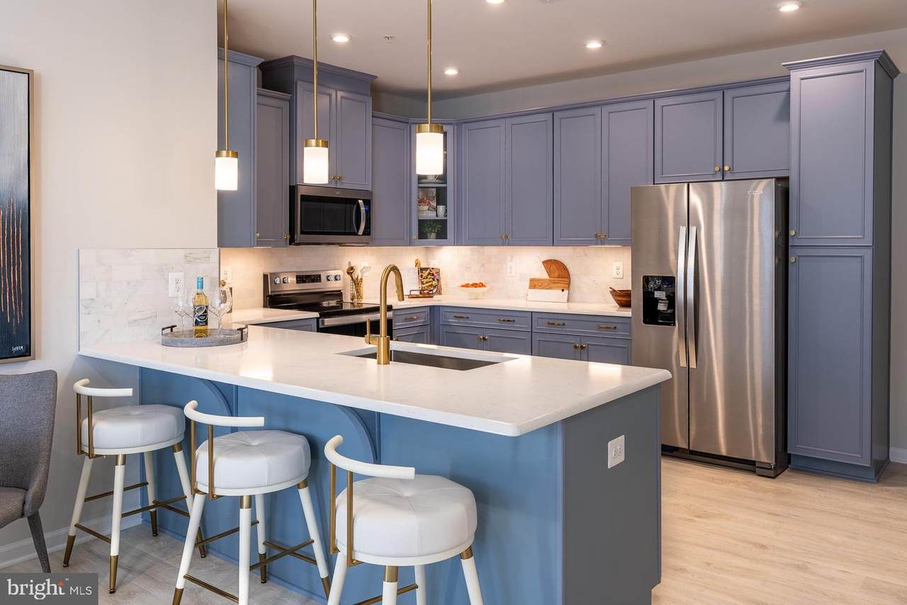 9928A Sir Barton Way - Photo 1