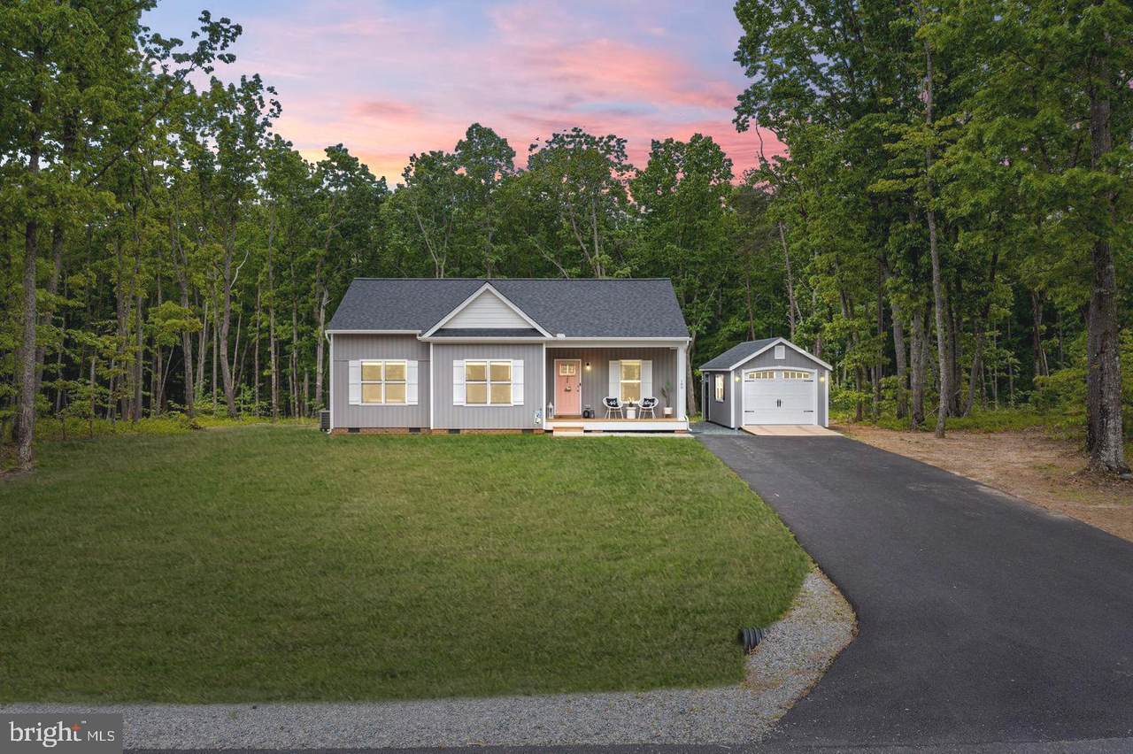 188 Hickory Ridge Circle - Photo 1