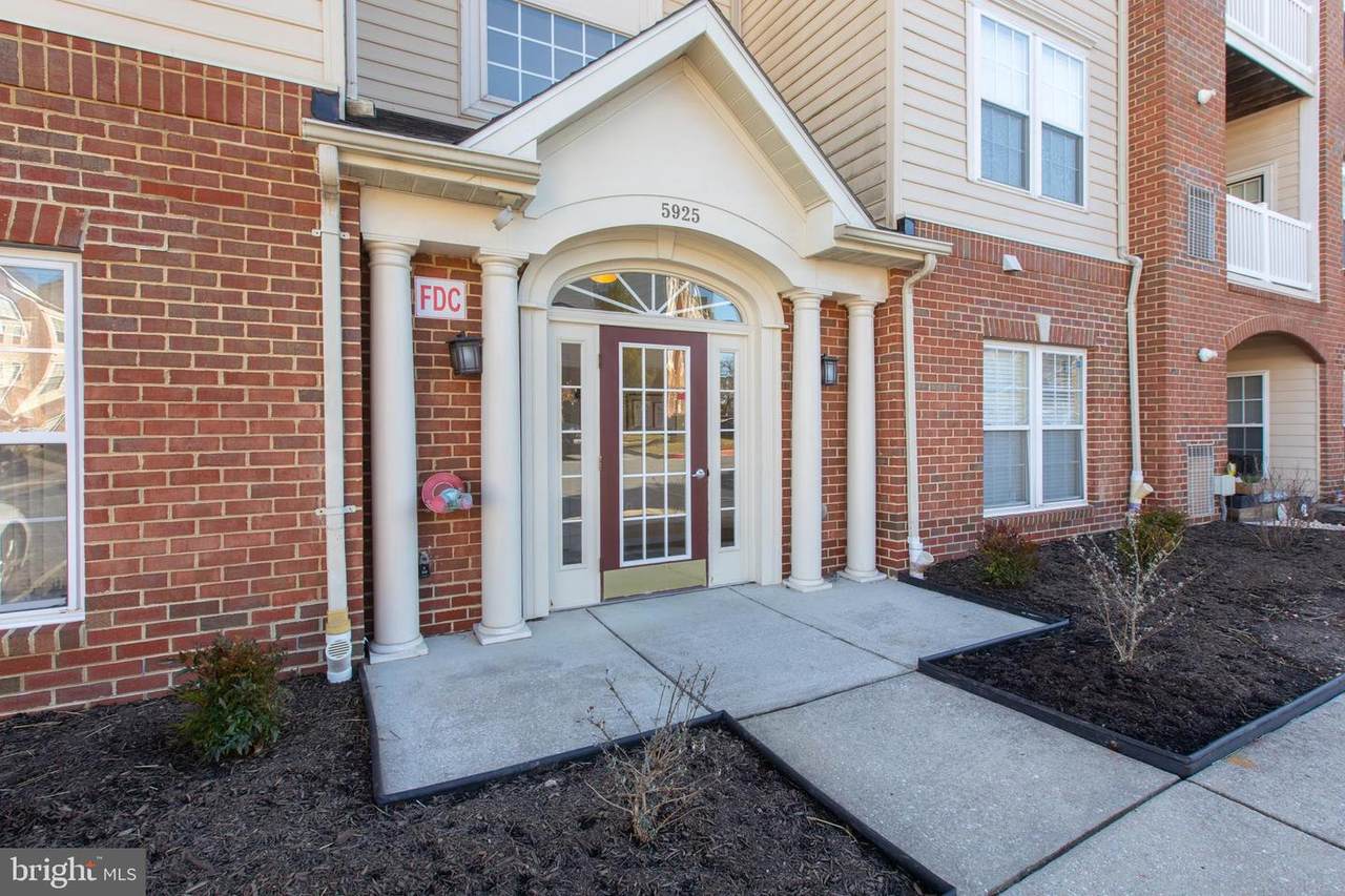 5925 Abrianna Way - Photo 1