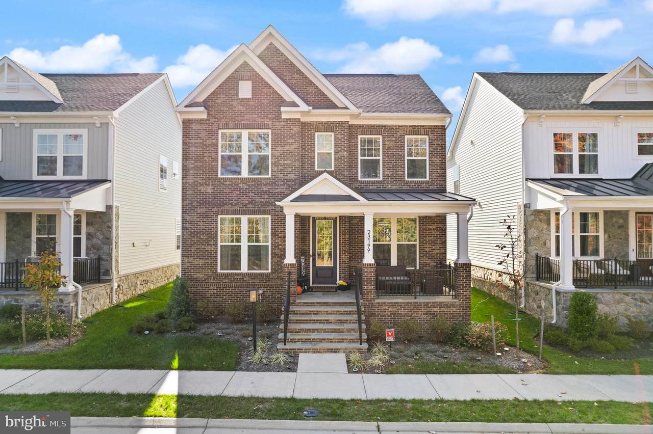 23199 Glenwood Heights Circle - Photo 1