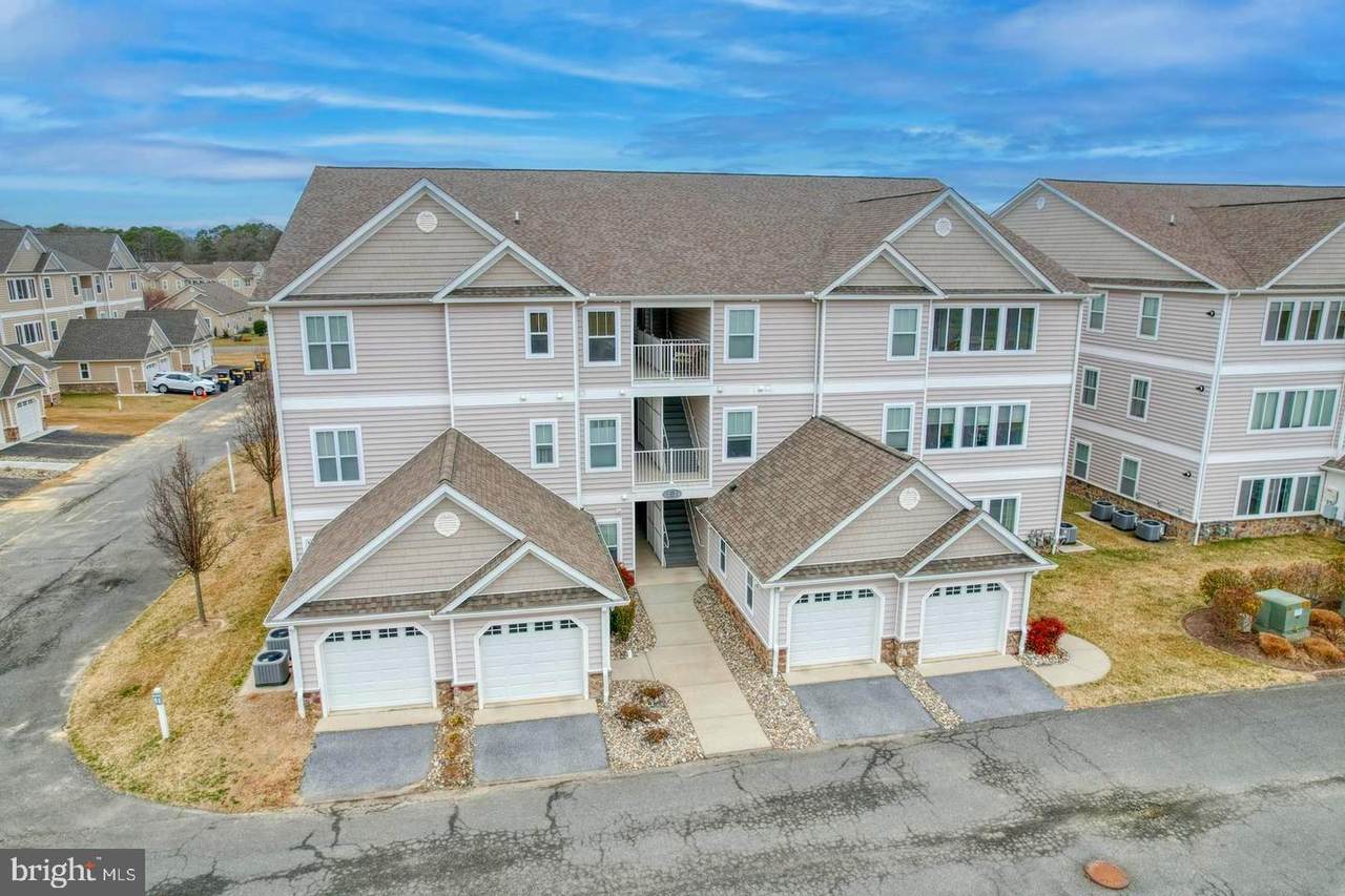 5101 B Stone Chase Way - Photo 1