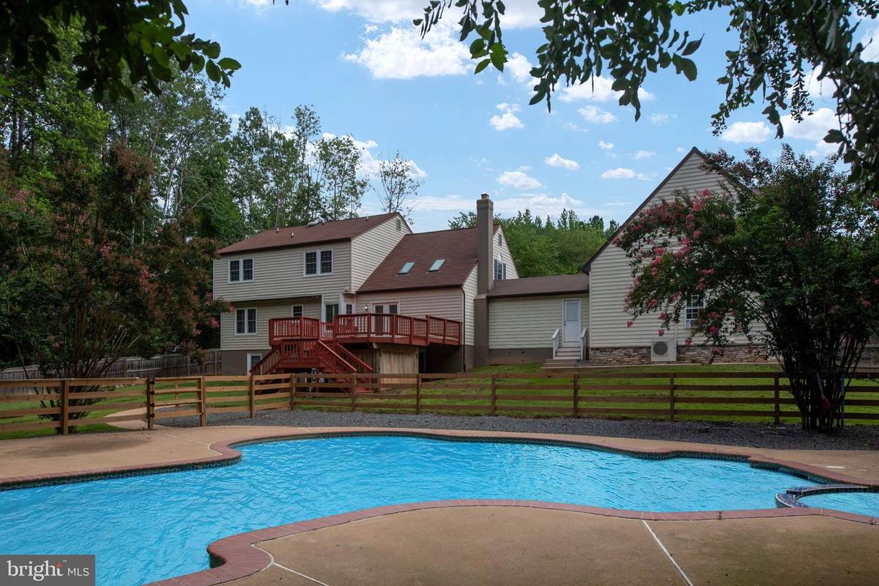 159 Marchant Drive - Photo 1