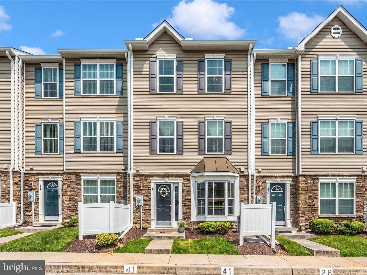 1900 Lennox Drive - Photo 1