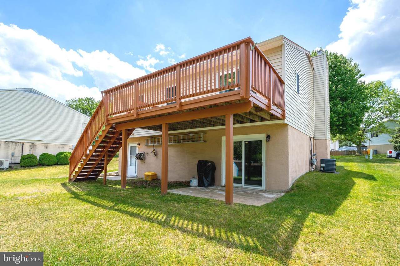 7103 Avesbury Lane - Photo 1