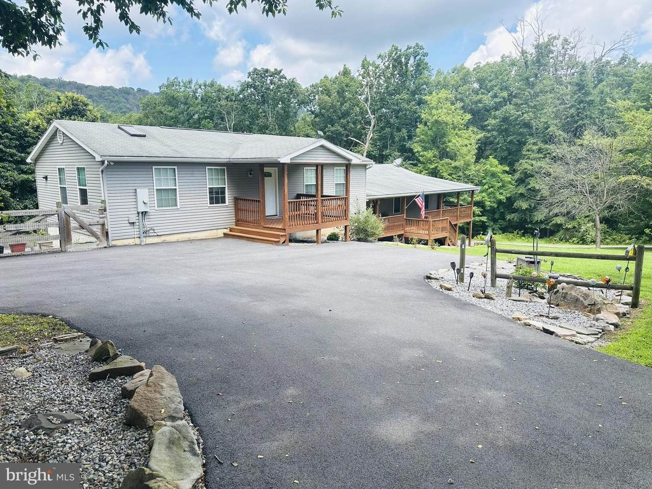 840 Audubon Road - Photo 1