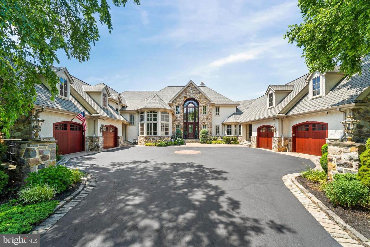 115 Centrenest Lane - Photo 1