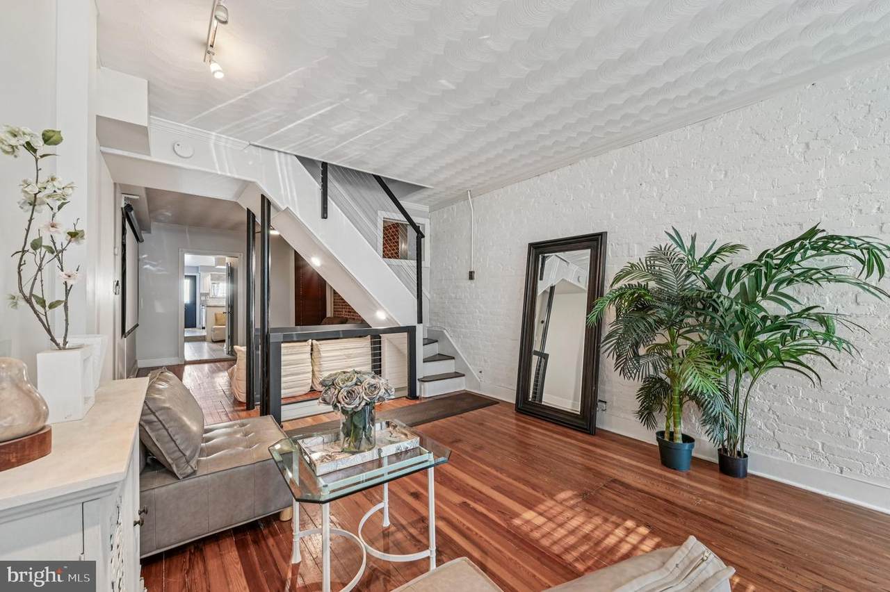 1426 Riverside Avenue - Photo 1