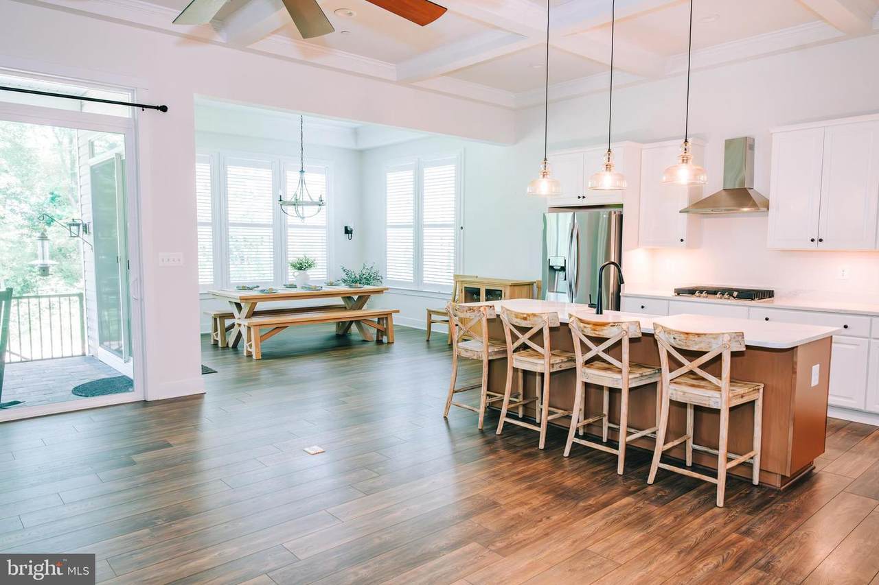 2510 Easy Street - Photo 1