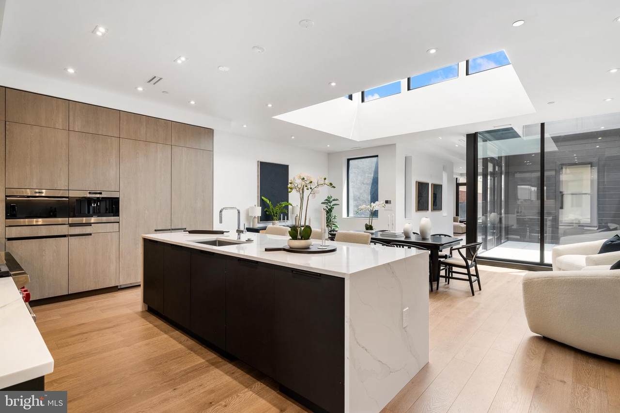 124 2ND Street - Photo 1