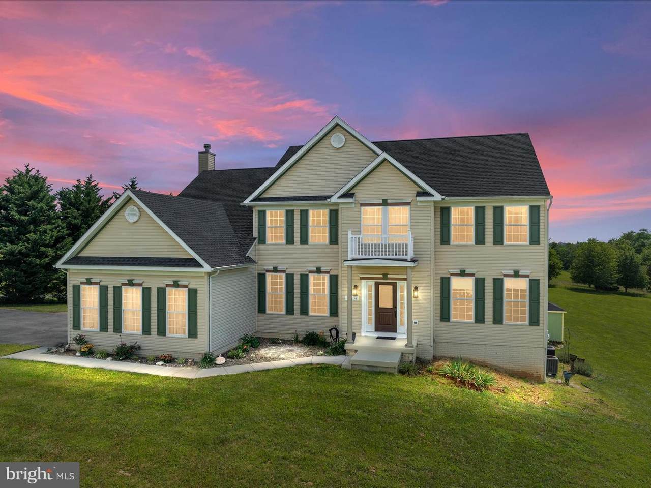 115 Savannah Drive - Photo 1