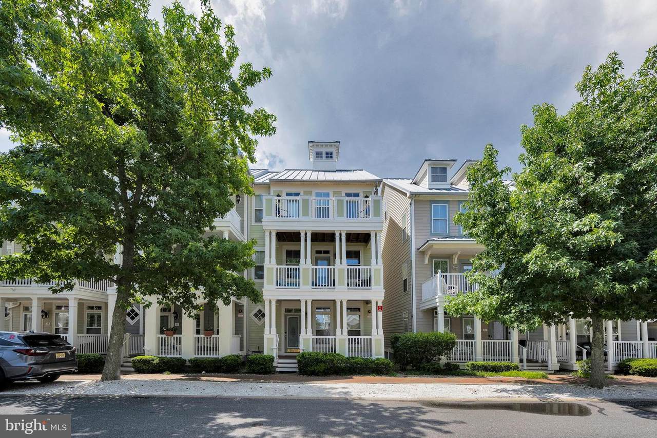 29 Sunset Island Drive - Photo 1