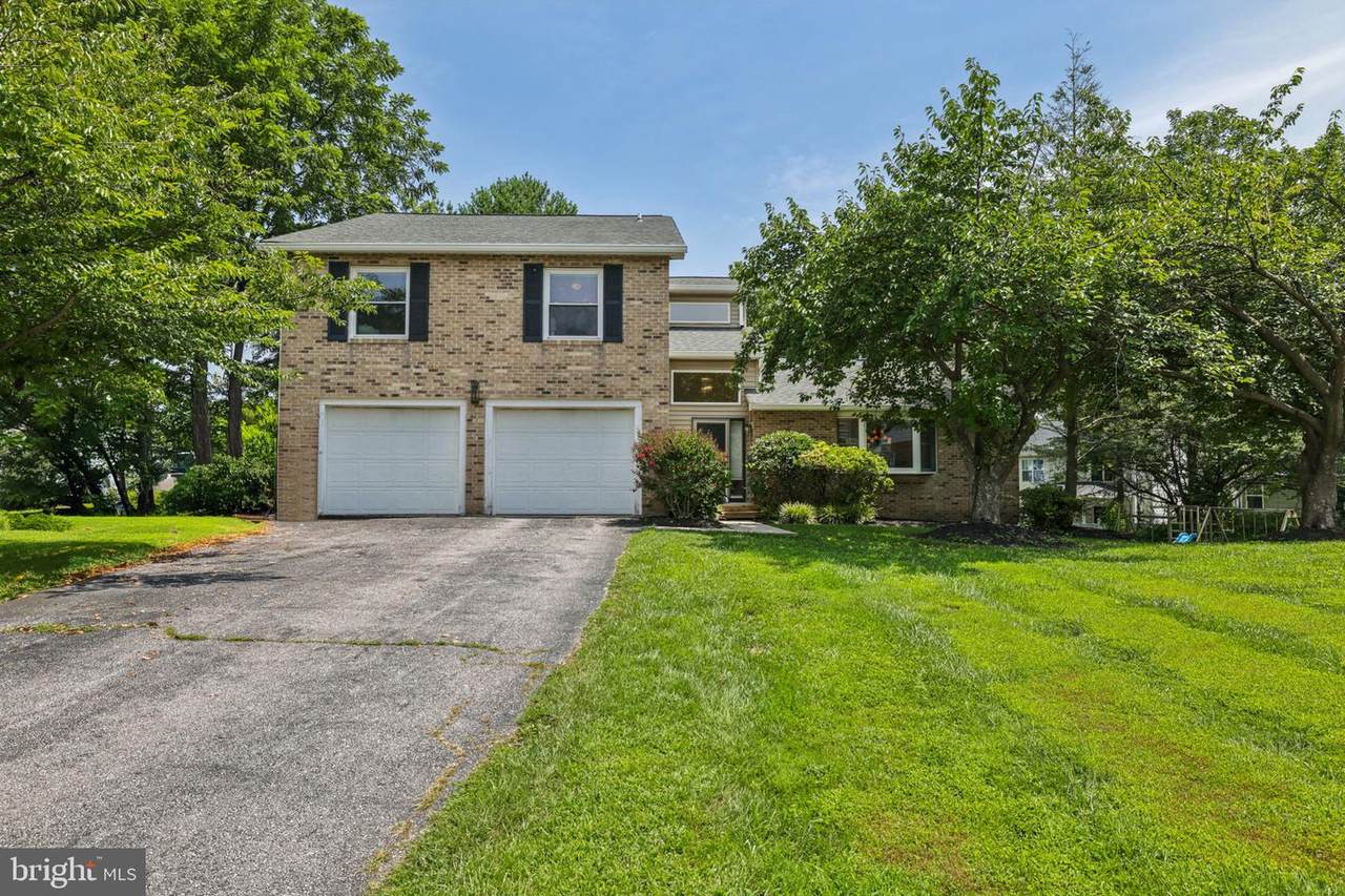 11 Blake Court - Photo 1