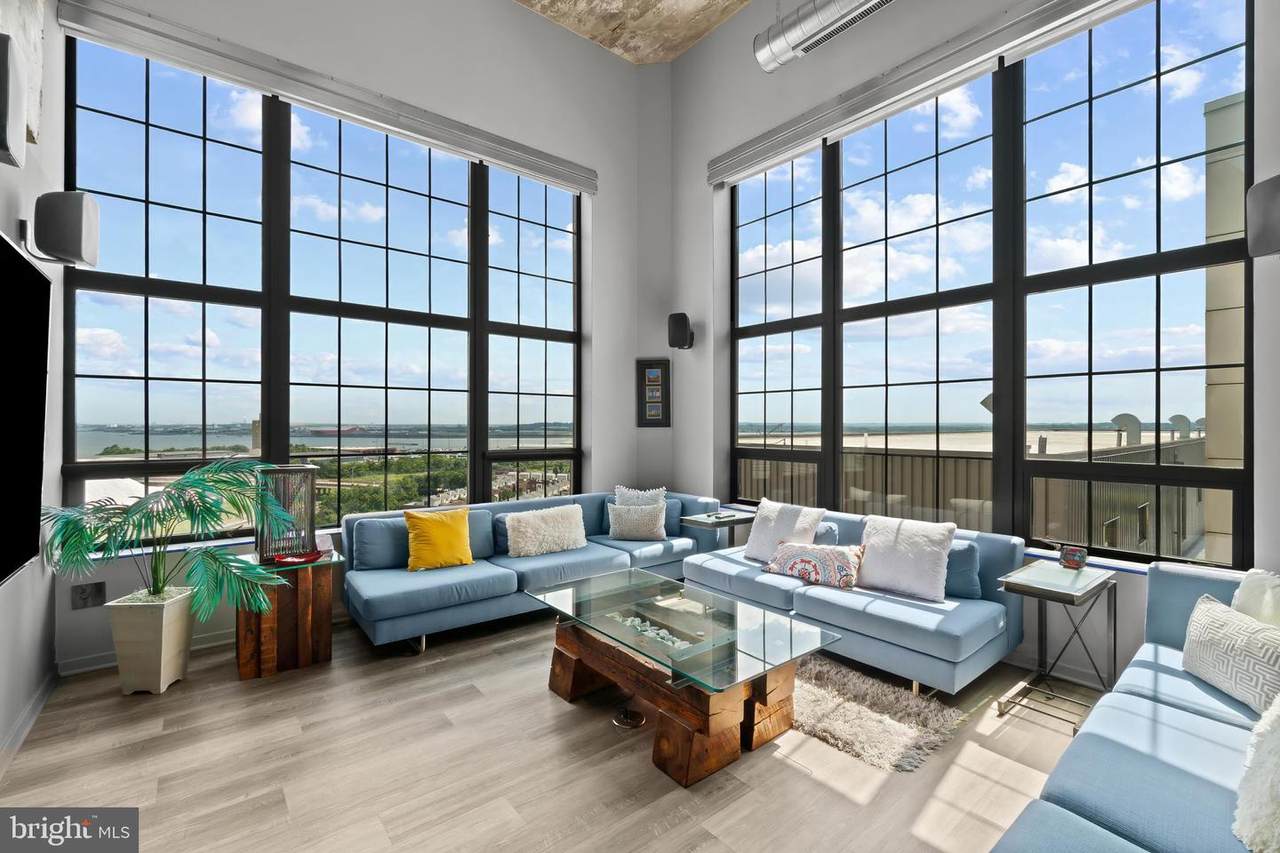 1200 Steuart Street - Photo 1