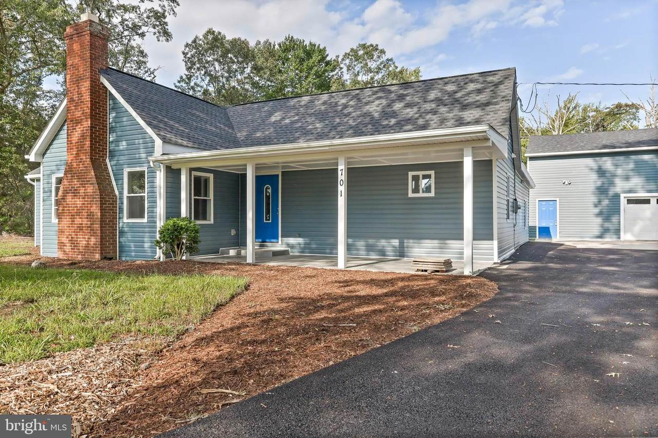 701 Farmington Road - Photo 1