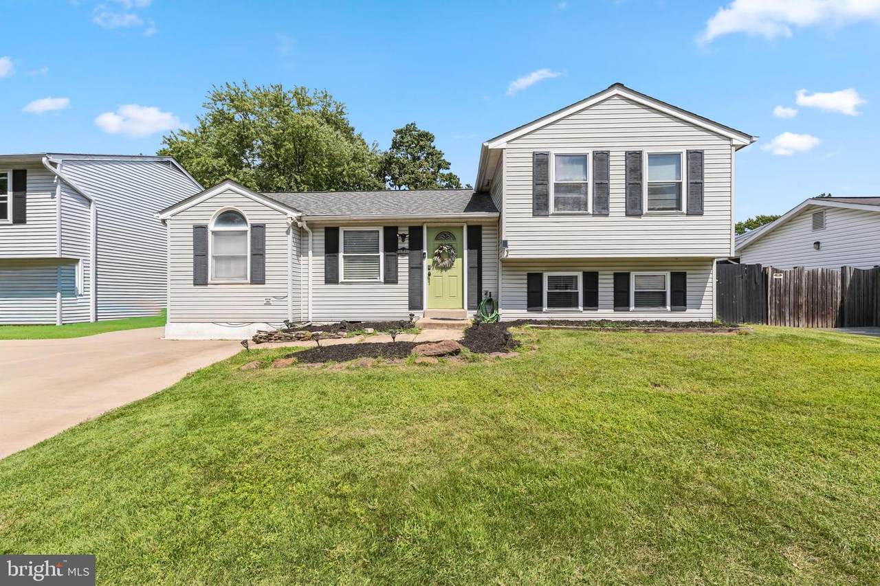 7913 Kings Bench Place - Photo 1