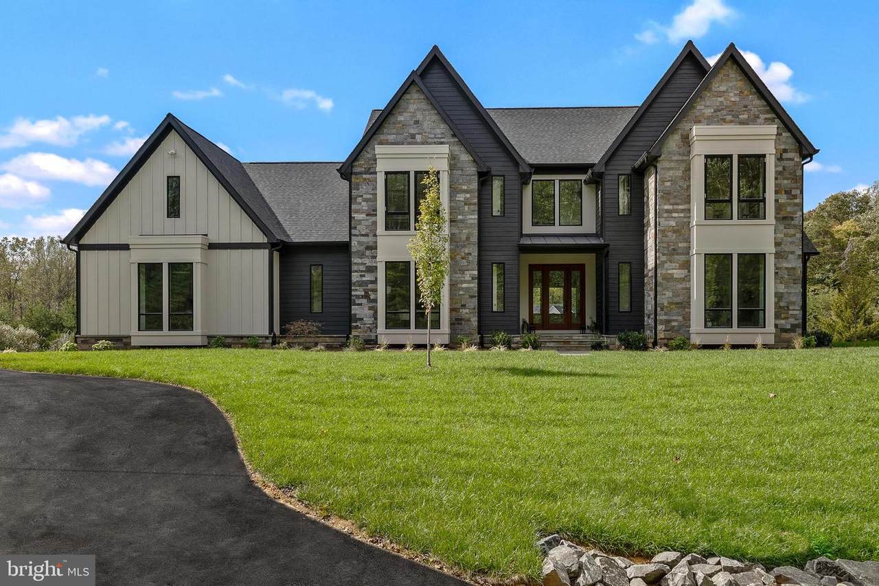 7924 Evans Ford Rd - Photo 1