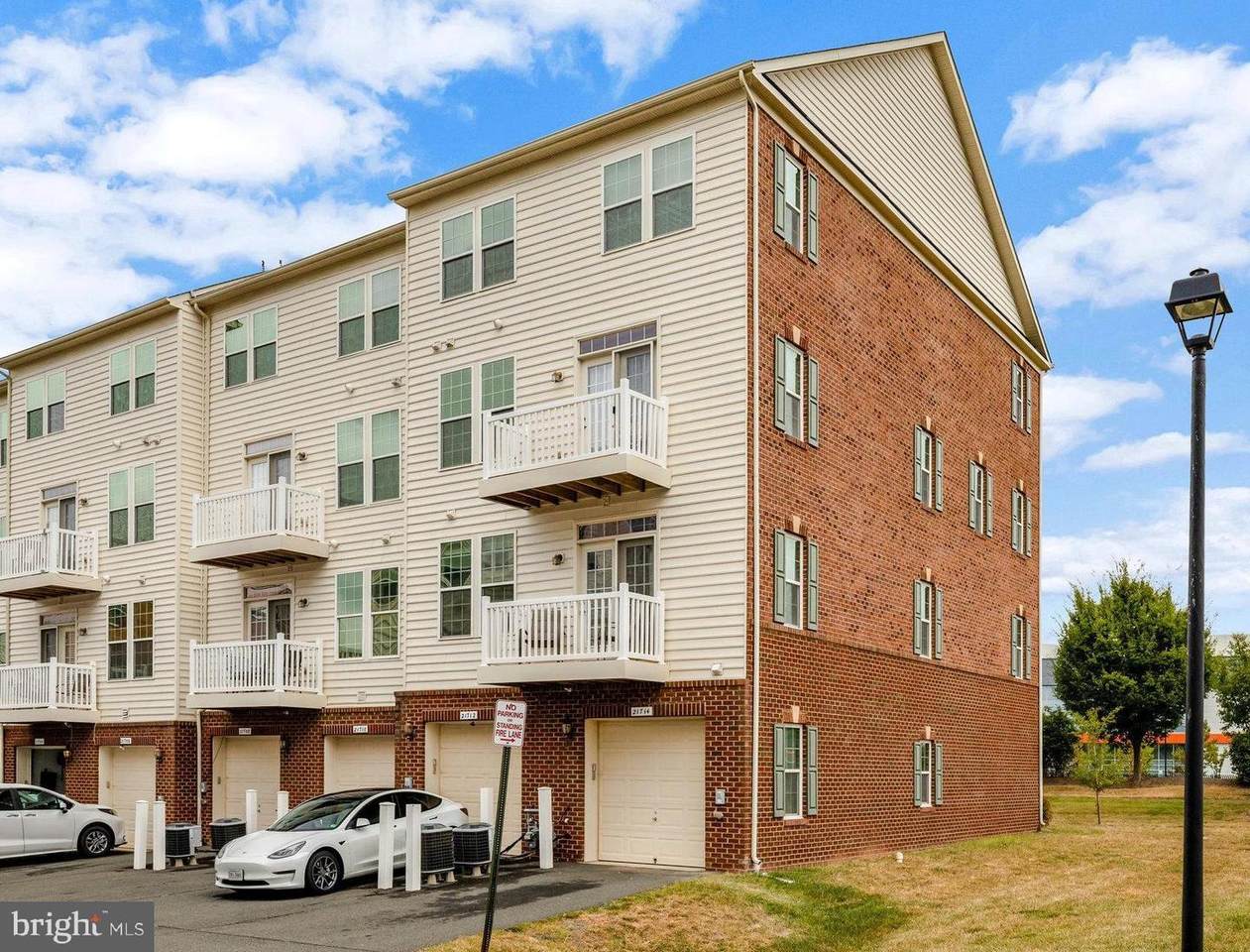 21714 Pattyjean Terrace - Photo 1