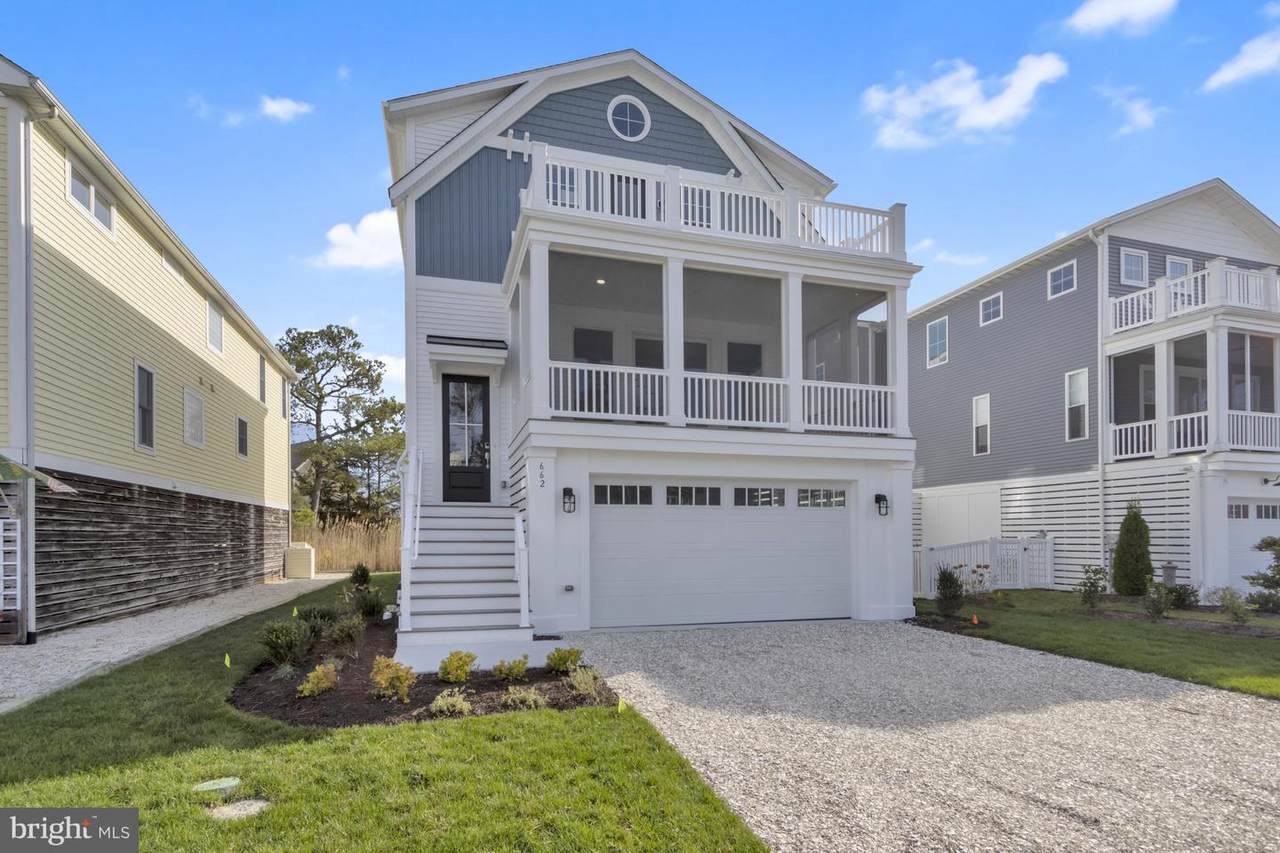 662 Tingle Avenue - Photo 1