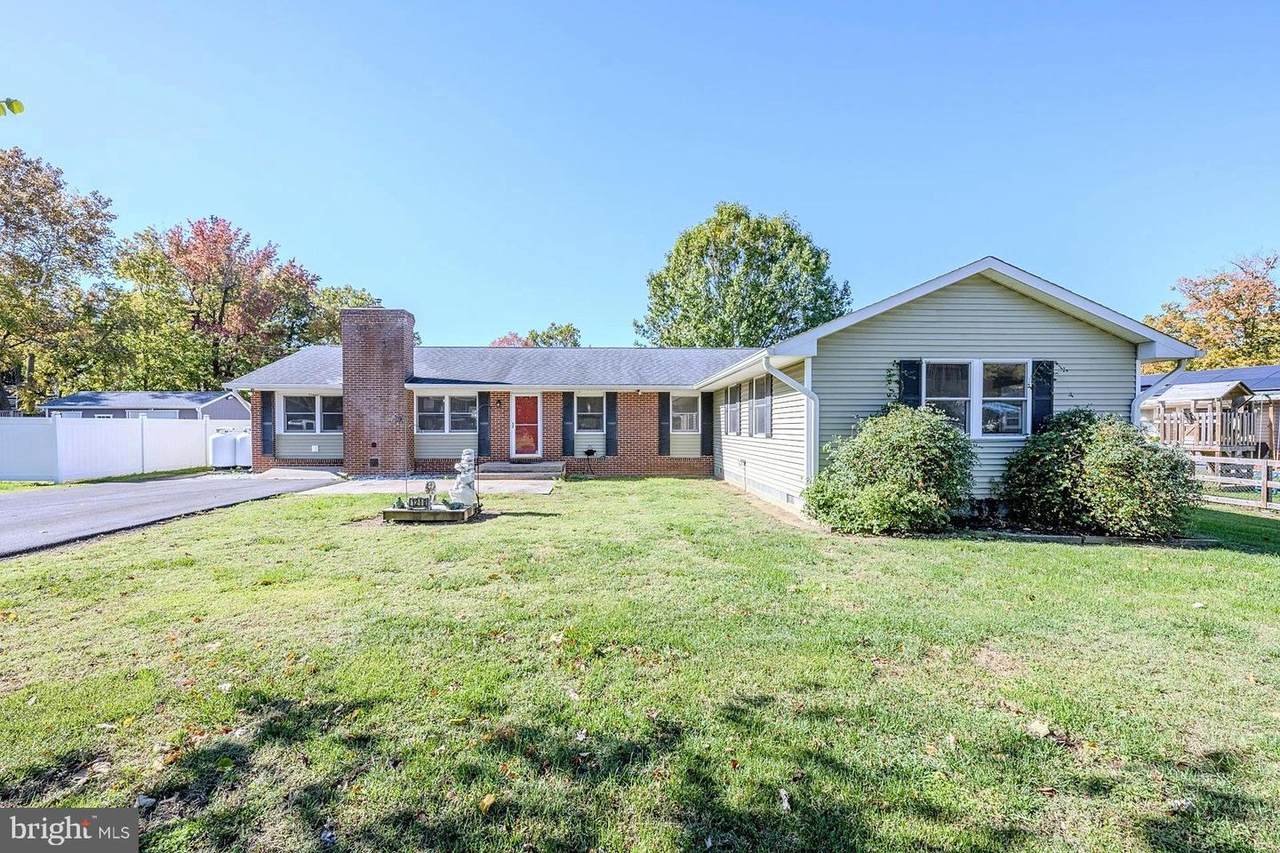 1218 Pine Avenue - Photo 1