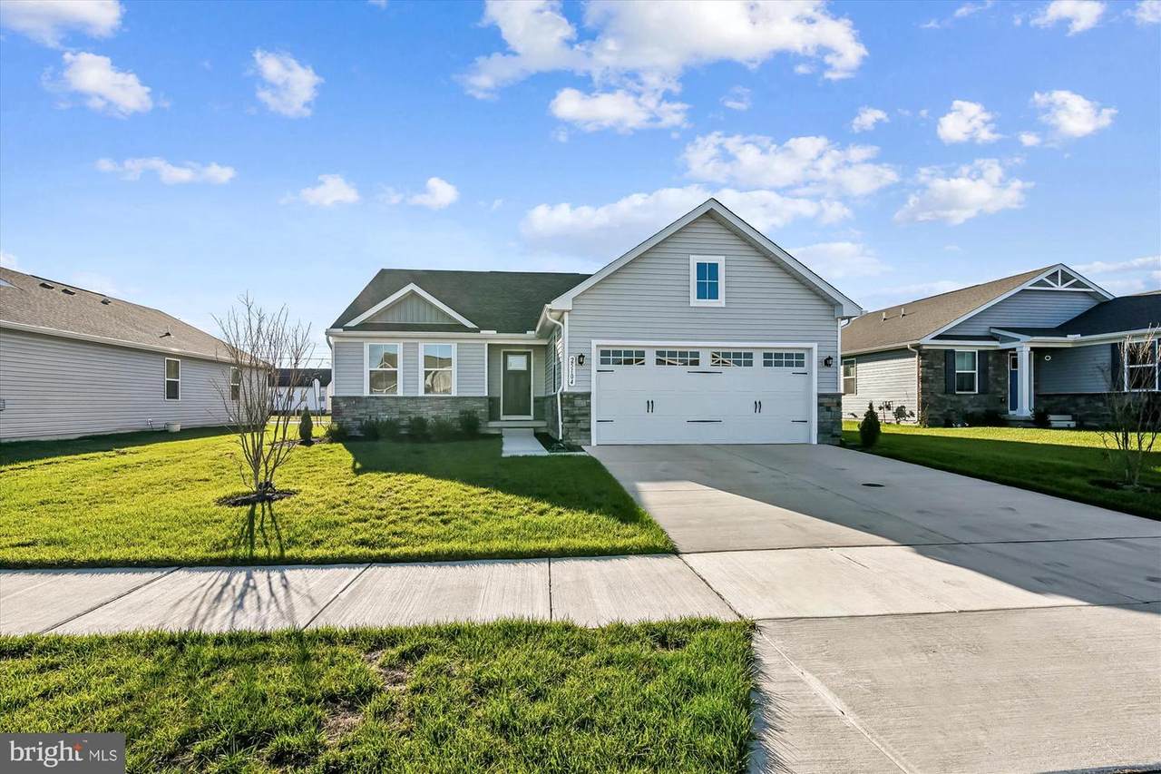 25104 Aspen Circle - Photo 1