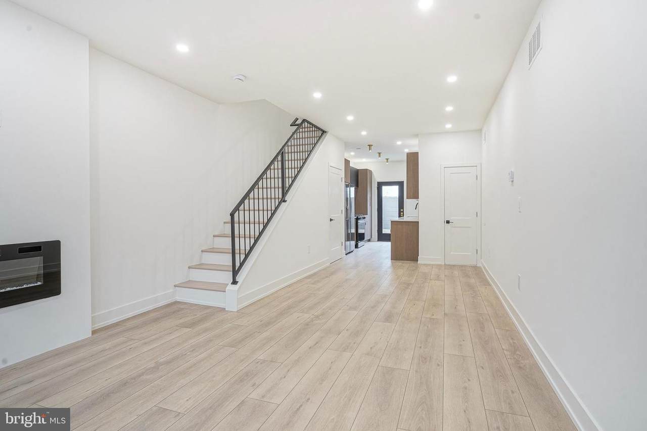 1115 Fitzgerald Street - Photo 1